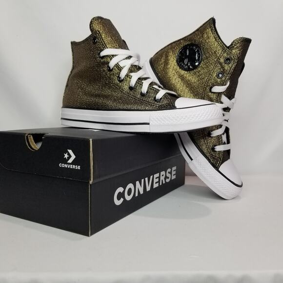 Converse Youth CTAS Hi Tops Size 4   Black gold A05388F  NWT - Picture 1 of 10